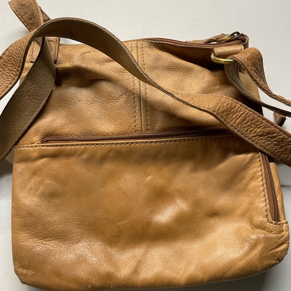 Fossil Camel Brown Leather Sling Crossbody Shoulder messenger bag - Picture 10 of 15